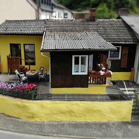 Ferienhaus Am Traumpfad Hatzenport Bagian luar foto